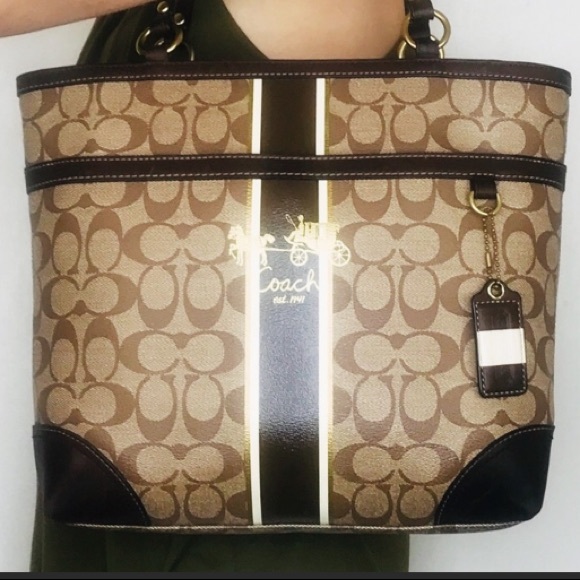 Coach Handbags - COACH Chelsea Heritage signature tote